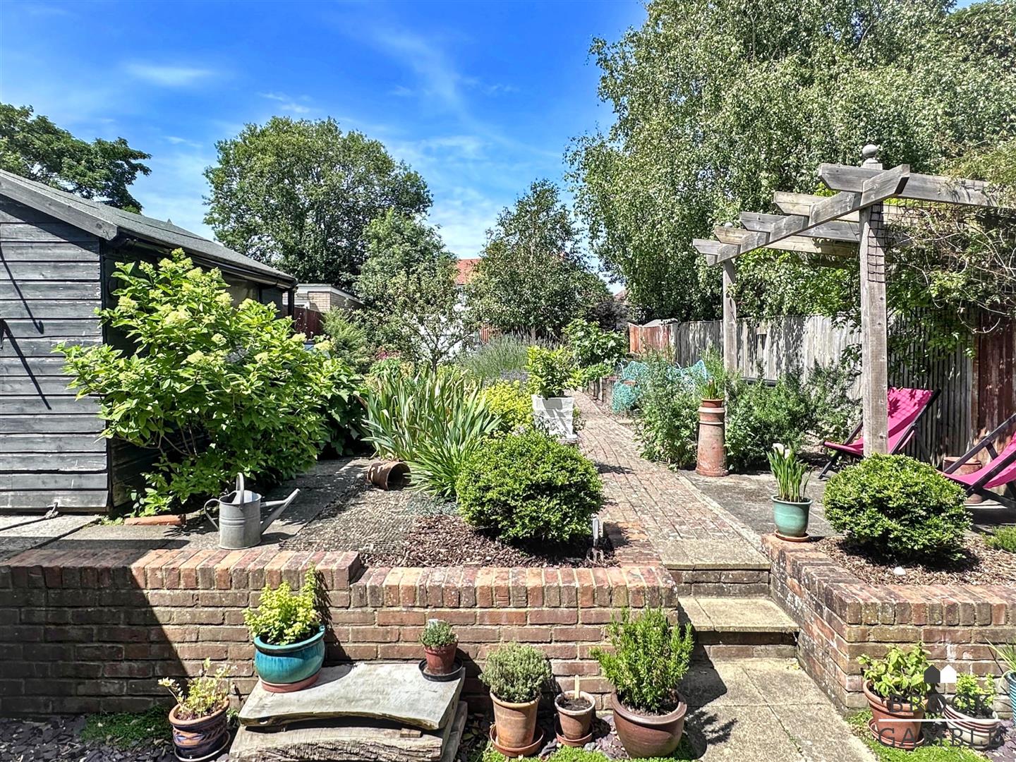 4 Bedroom House - Semi-Detached. Central Avenue in Eastbourne, East Sussex 28